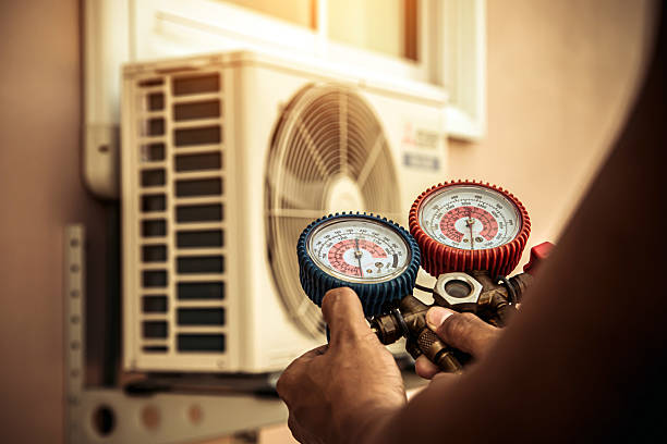 Professional Hvac technician working in Oneco, CT